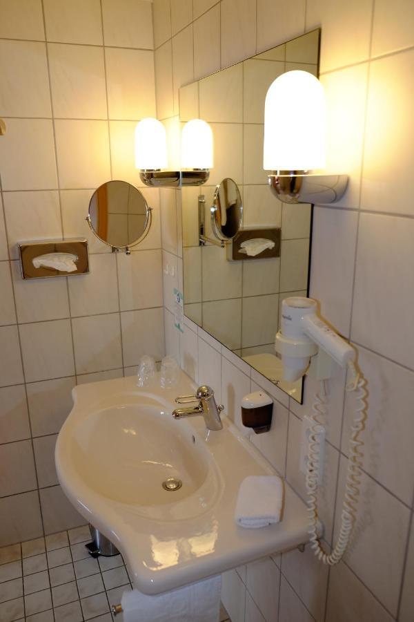 Flair Hotel Schwanen Bad Bellingen Extérieur photo