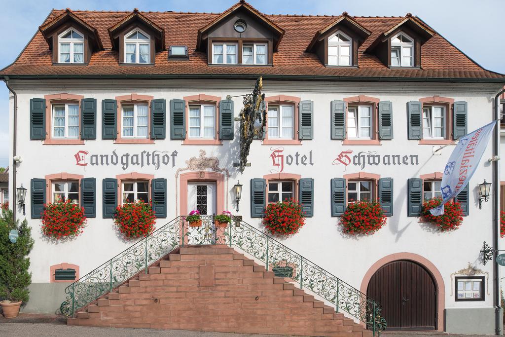 Flair Hotel Schwanen Bad Bellingen Extérieur photo