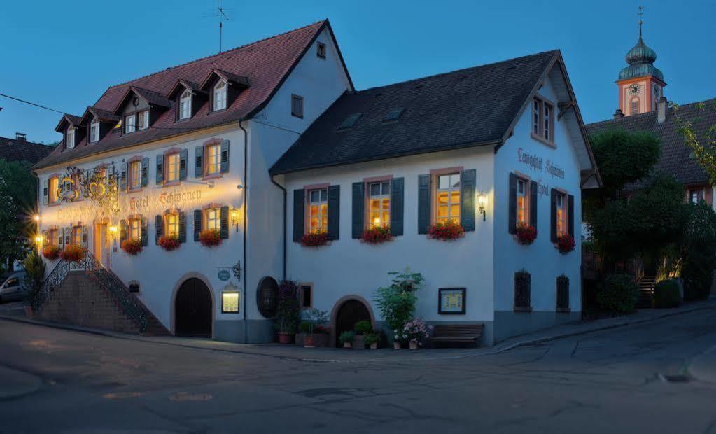 Flair Hotel Schwanen Bad Bellingen Extérieur photo
